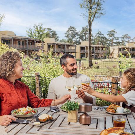 Safari Hotel Beekse Bergen. 1 nacht, 2 personen, periode 2