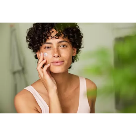 WELEDA Amandel Verzachtende Gezichtscrème 30 ML