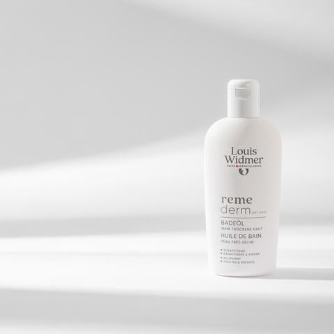 Louis Widmer Remederm Badolie Licht Geparfumeerd 250 ML