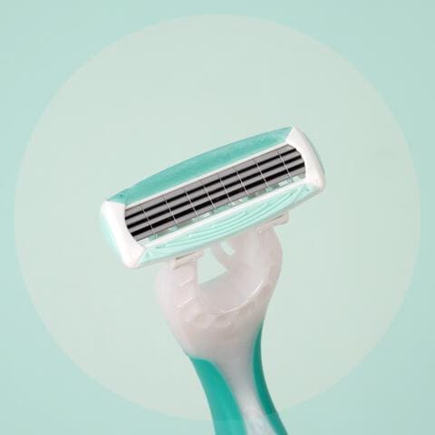 Wilkinson QUATTRO myIntuition disposables Smooth Sensitive 3+1