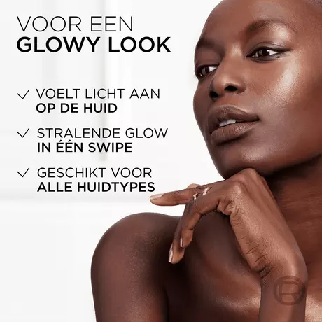 L’Oréal Paris Lumi Le Glow 635 Golden Couture Highlighter Stick