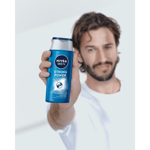 NIVEA MEN Strong Power Shampoo 250 ML