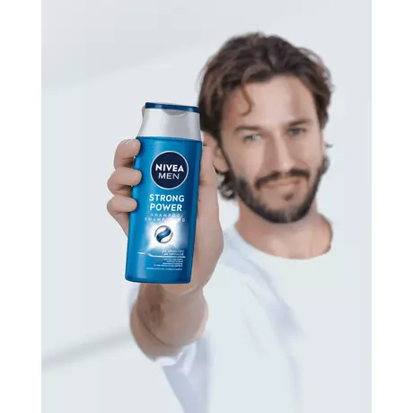 NIVEA MEN Strong Power Shampoo 250 ML