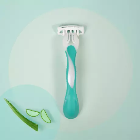 Wilkinson Sword Quattro My Intuition Smooth Sensitive Wegwerpmesjes 4 stuks