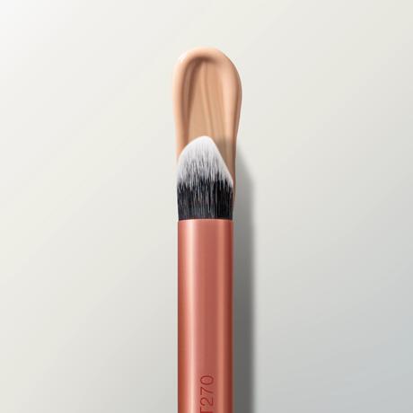 Real Techniques Spot Concealer Brush