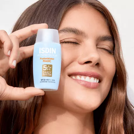 ISDIN Fotoprotector Fusion Water Magic Zonnebrand Gezicht SPF50 50 ML&nbsp;