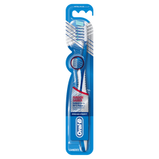 Oral-B Pro-Expert Cross Action Tandenborstel Zacht