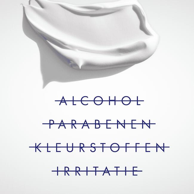 Gillette SKIN Scheermousse Ultra Gevoelige Huid 240 ML