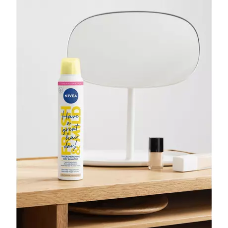NIVEA Fresh Revive 3-In-1 Droogshampoo Voor Licht Haar 200 ML