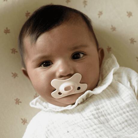 Difrax Fopspeen Naturel Earth Moonstone 0-6 Maanden 