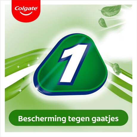 Colgate Triple Action Xtra Fresh Tandpasta - 75 ML