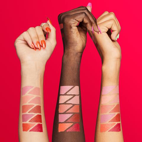 NYX Wonder Stick Crème Blush Coral