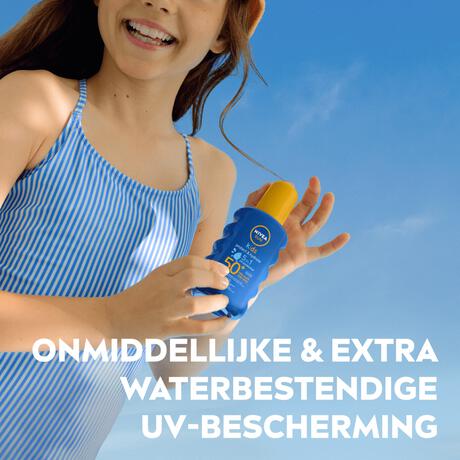 NIVEA SUN Kids Protect & Hydrate Zonnebrand 5 in 1 Gekleurde Spray SPF50+ 200 ML