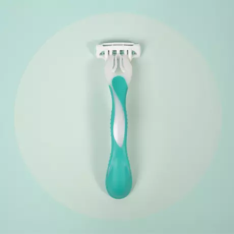 Wilkinson Sword Quattro My Intuition Smooth Sensitive Wegwerpmesjes 4 stuks