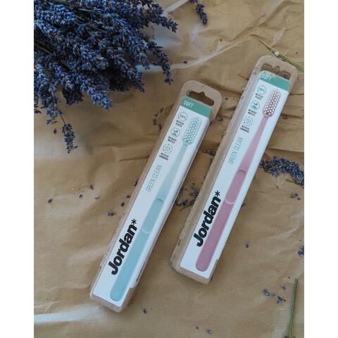 Jordan Clean Smile Care Soft Tandenborstel