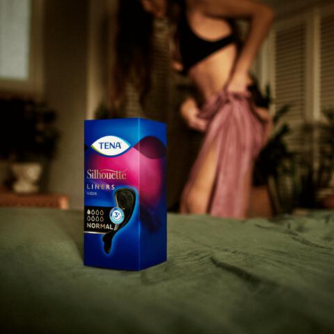 TENA Silhouette Noir Inlegkruisjes 26 stuks
