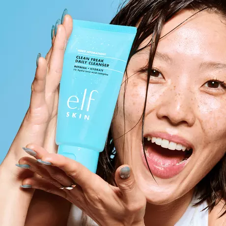 e.l.f. Holy Hydration e.l.f.ssential Daily Cleanser 162 ML