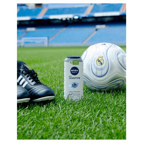 NIVEA MEN Sensitive 3-in-1 Douchegel 250 ML