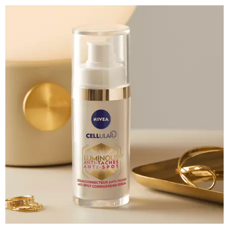 NIVEA Cellular Luminous630 Anti-Pigment Serum 30 ML