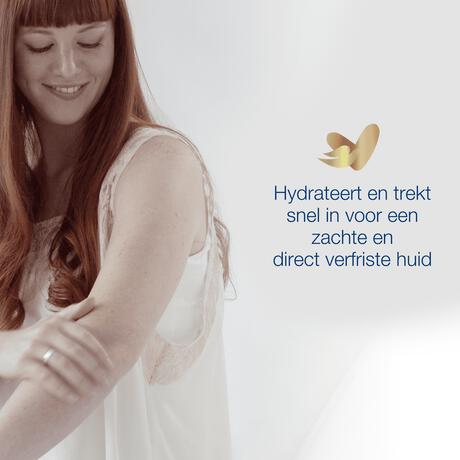 Dove Body Love Silky Pampering Bodycrème 300 ML