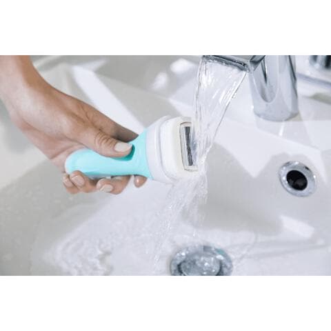 Wilkinson Sword Intuition Sensitive Care Scheermesjes 3+1 gratis