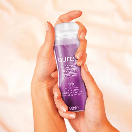 Durex Massage Olie en Glijmiddel 2-in-1 Aloë Vera Waterbasis 200 ML