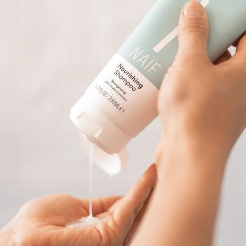 Naïf Baby & Kids Verzorgende Shampoo 200 ML