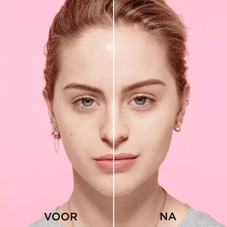 L'Oréal Paris Infaillible 24H Fresh Wear Foundation in a Powder 20 Ivory