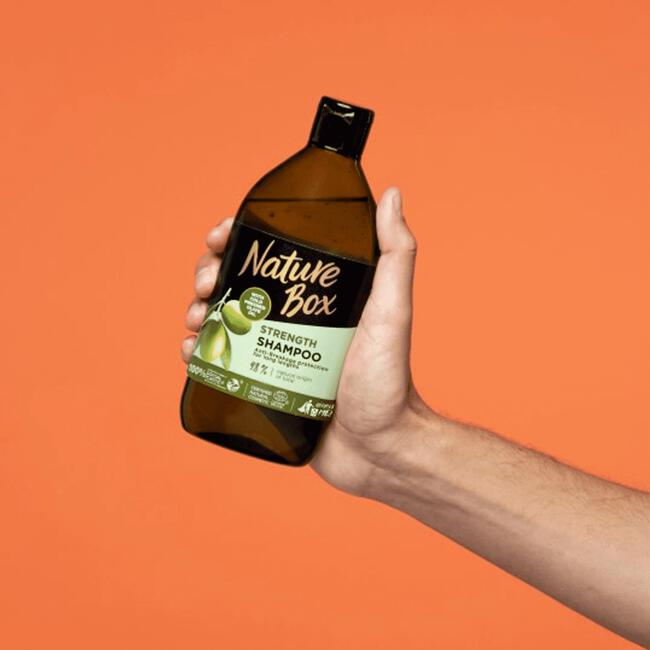 Nature Box Olive Strength Shampoo 385 ML