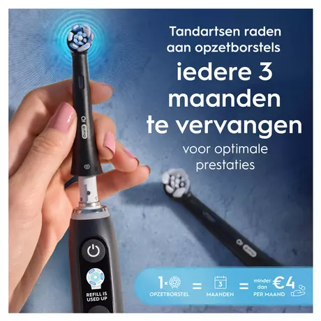 Oral-B iO Ultimate Clean Opzetborstels Zwart 8 Stuks
