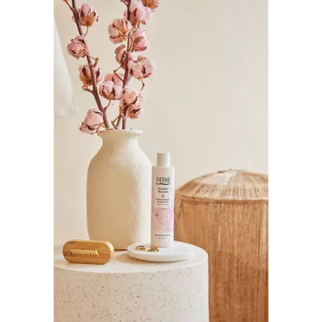 Therme Mindful Blossom Hydraterende Doucheolie 250 ML