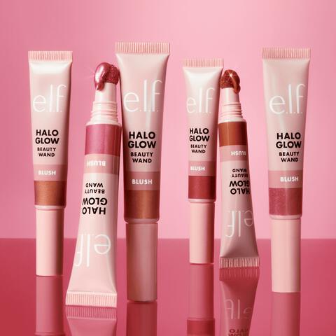 e.l.f. Halo Glow Blush Beauty Wand Berry Radiant