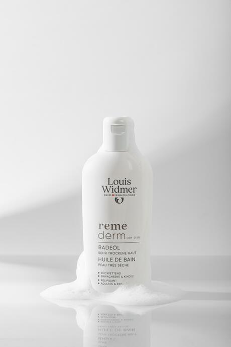 Louis Widmer Remederm Badolie Licht Geparfumeerd 250 ML
