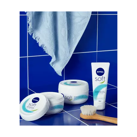 NIVEA Soft Crème Pot 300 ML