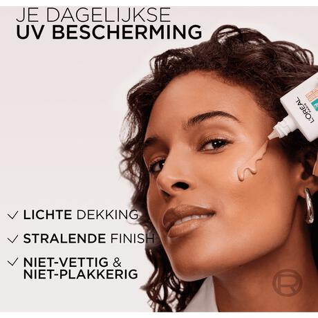 L’Oréal Paris Bright Reveal Dark Spot Tinted  SPF50+ Fluid Moisturizer 50 ML