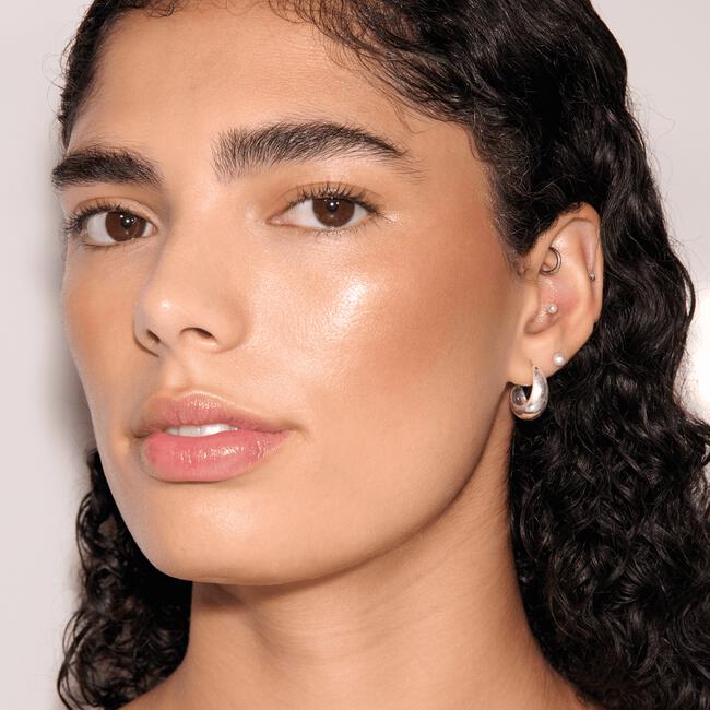 Rimmel London Multi Tasker Turbocharged Glow Liquid Illuminator Bronzer - Brons - 007 Spilling the tea