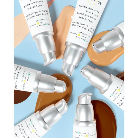 Glow Hub Defend Yourself Face Sunscreen Tinted Spf30 Never Without 50Ml