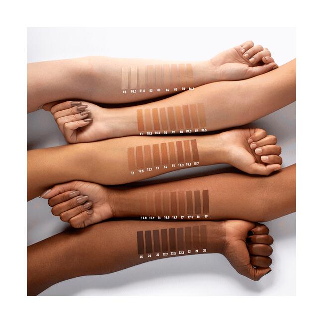 NYX Professional Makeup Can't Stop Won't Stop Foundation Caramel CSWSF15