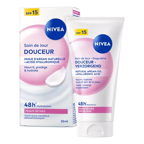 NIVEA Essentials +24h Voedende Dagcrème SPF15 50 ML