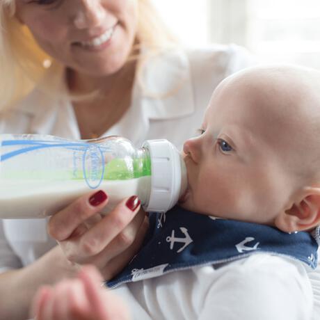 Dr. Brown’s Anti-Colic Brede Halsfles Glas 270 ML