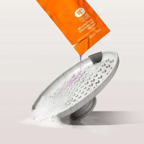 Real Techniques Brush Cleansing Palette