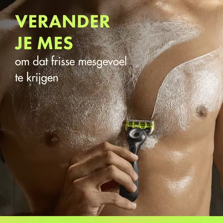 GilletteLabs Body Intimate Navulmesjes 8 stuks