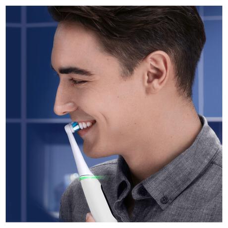 Oral-B iO 6S Wit Elektrische Tandenborstel 