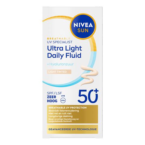 NIVEA SUN UV Face Specialist Ultra Light Daily Fluid Light Tinted SPF50+ 40 ML