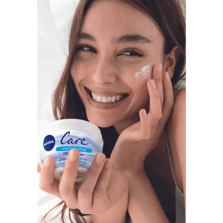 NIVEA Care Voedende Crème 200 ML