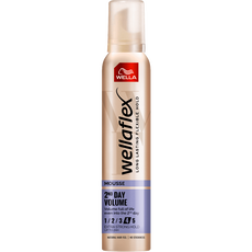 Wella WellaFlex 2nd Day Volume Extra Strong ​Mousse 200 ML