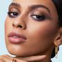 e.l.f. Halo Glow Contour Beauty Wand Light/Medium