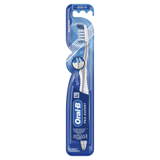 Oral-B Pro-Expert Cross Action Tandenborstel - 1 Stuk