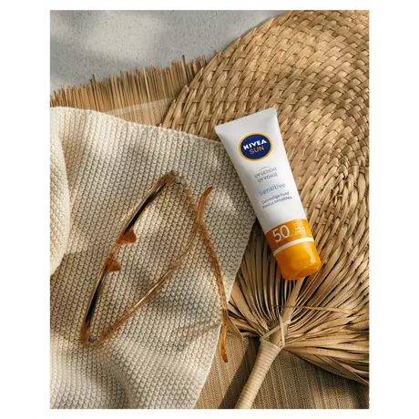 NIVEA SUN Gezichtszonnecrème Sensitive SPF50 50 ML