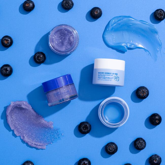 W7 Sweet Sugar Scrub Blueberry
